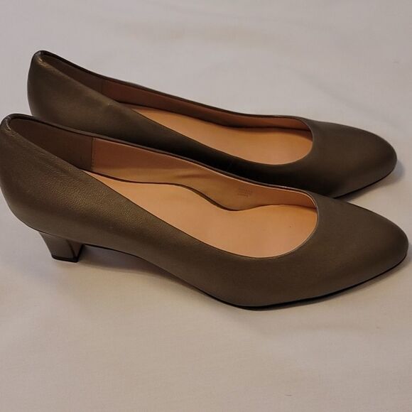 Taryn Rose  Tatiana dress pumps size 10 - Picture 1 of 8